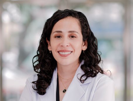 Dra. Gabriela Ayllón